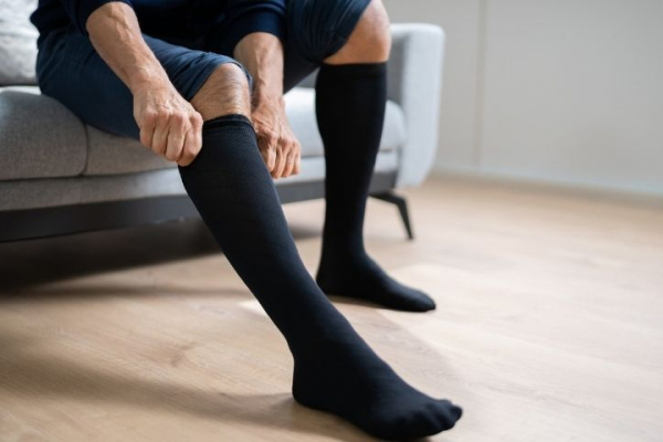 Are Compression Socks Good for Peripheral Artery Disease?